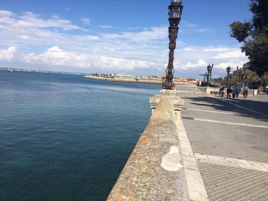 Precioso Duplex En El Corazon De Cadiz Apartman Kültér fotó